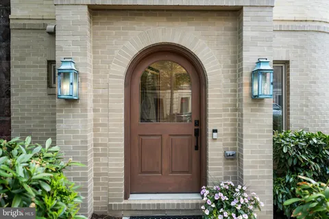 $1,475,000 | 1717 V Street Northwest, Washington, DC 20009