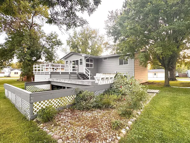 $149,900 | 153 2nd Street, Dawson, MN 56232