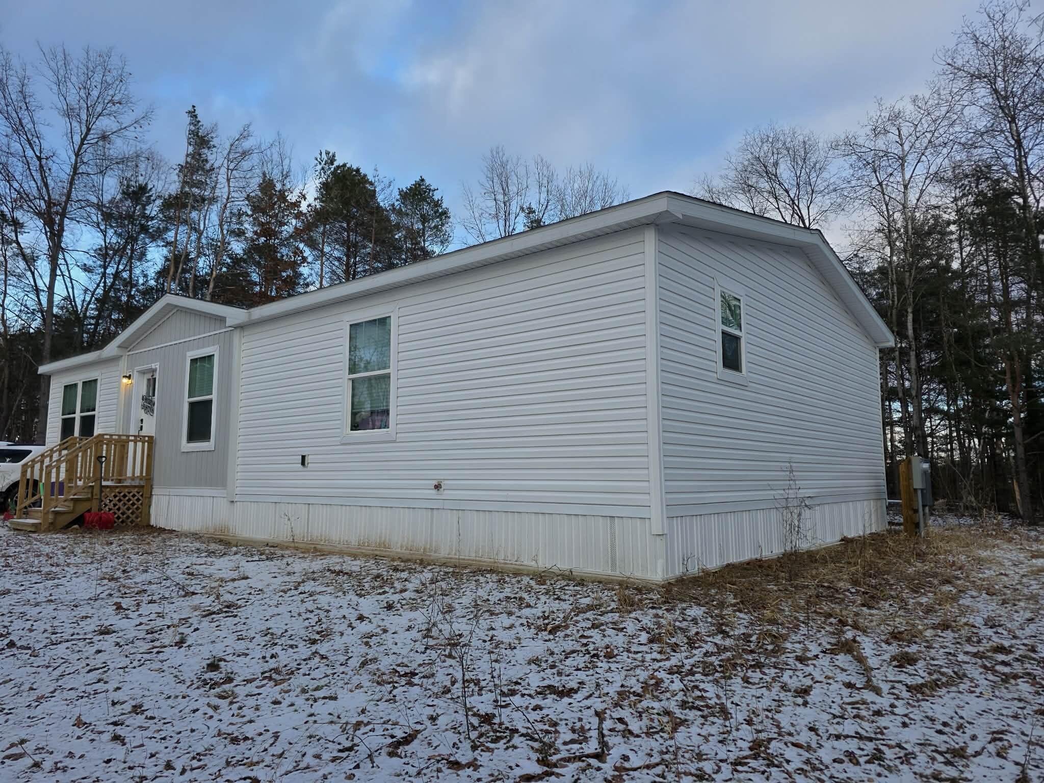 9036 Jones Road Howard City, MI 49329 - Photo 3 of 23 att.PspVKryVqirRVtrkrVCFgbfz0ItyrxVDSglm