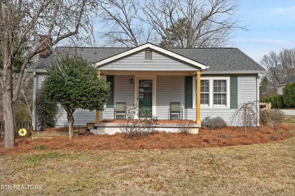 $650,000 | 6617 Cherry Drive, Knoxville, TN 37919