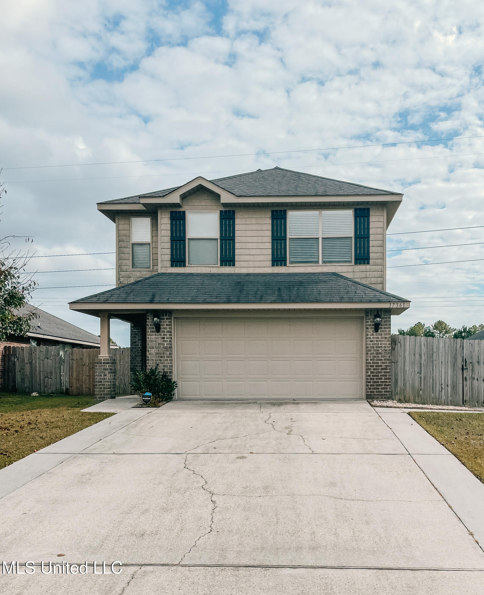 17361 Palm Ridge Drive D'Iberville, MS 39540 - Photo 1 of 1 front