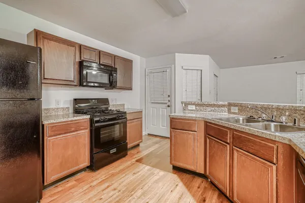 $1,950 | 1039 Doubletree Glen Drive, Houston, TX 77073