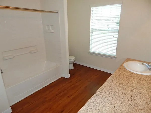 $1,950 | 1039 Doubletree Glen Drive, Houston, TX 77073