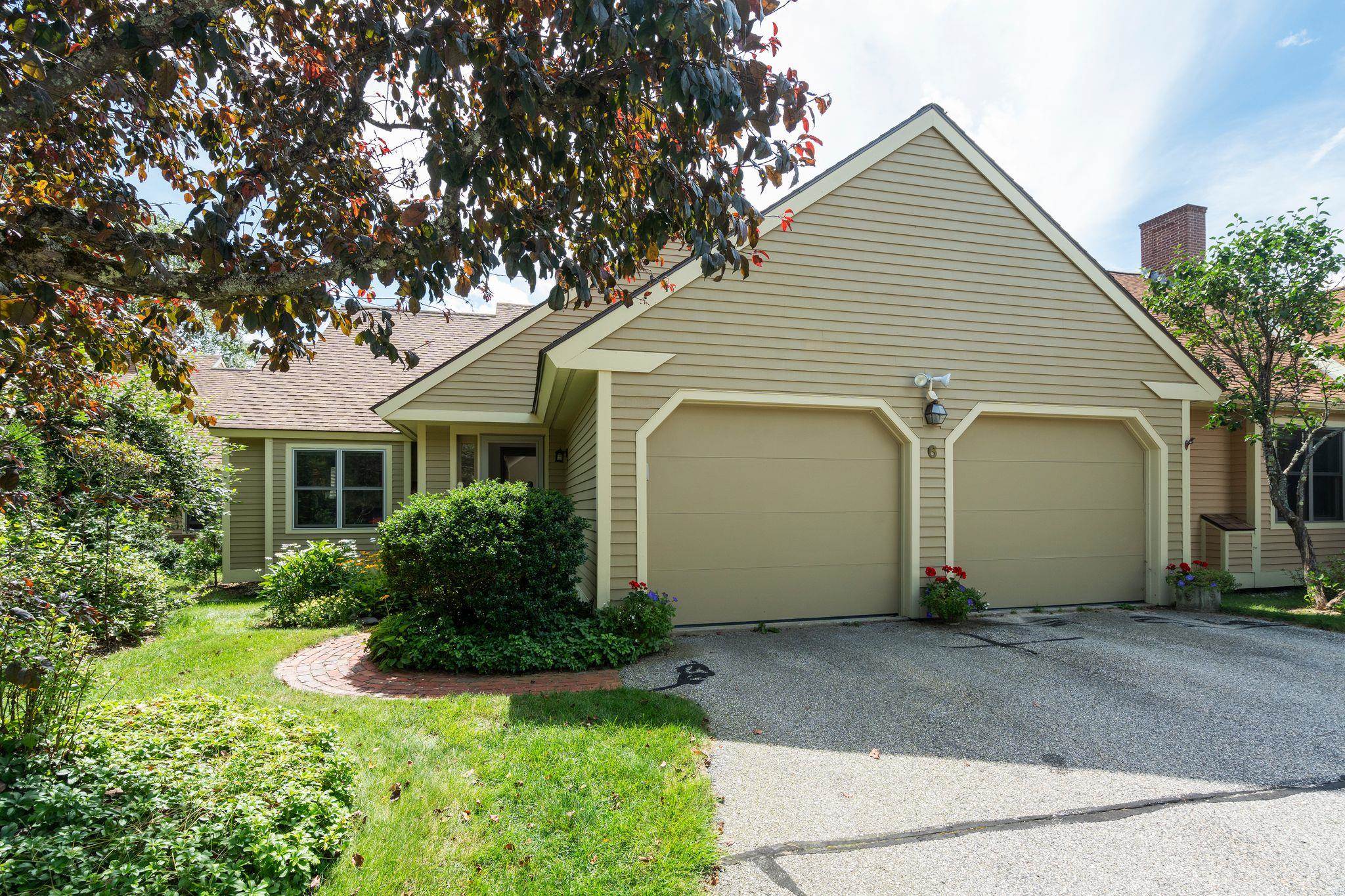 6 Highland Ridge New London, NH 03257 - Photo 2 of 23