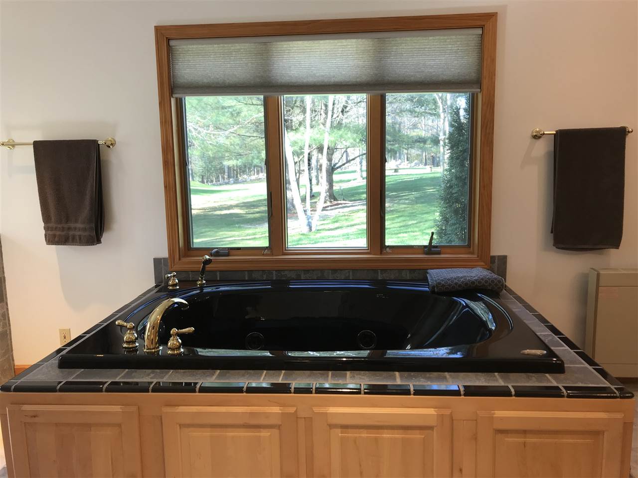 490 Coleville Road Bennington, VT 05201 - Photo 19 of 39