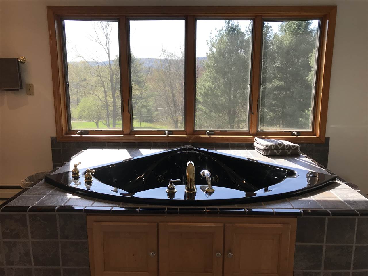 490 Coleville Road Bennington, VT 05201 - Photo 28 of 39