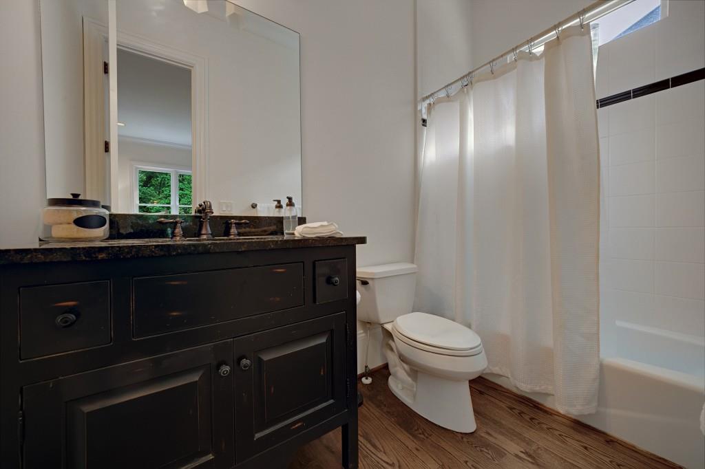 212 Shadowlawn Road Southeast Marietta, GA 30067 - Photo 29 of 66