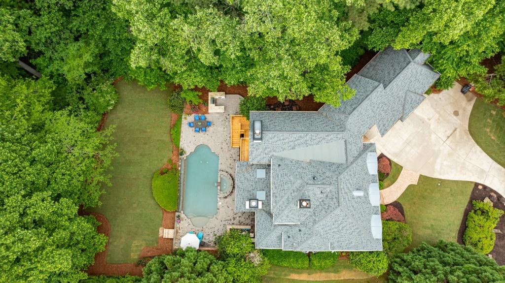 212 Shadowlawn Road Southeast Marietta, GA 30067 - Photo 3 of 66