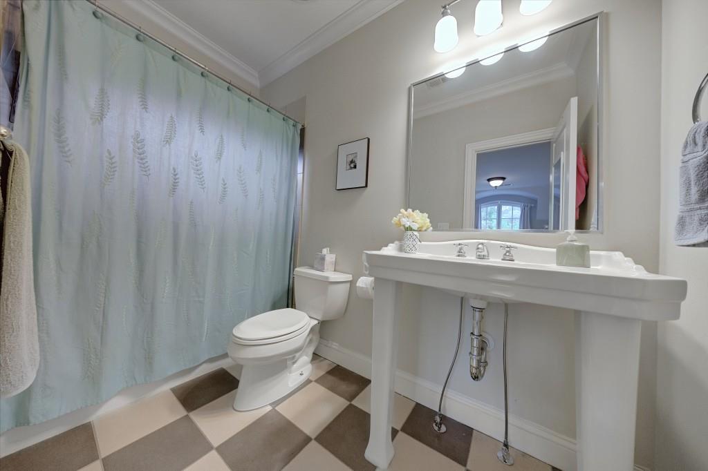 212 Shadowlawn Road Southeast Marietta, GA 30067 - Photo 46 of 66