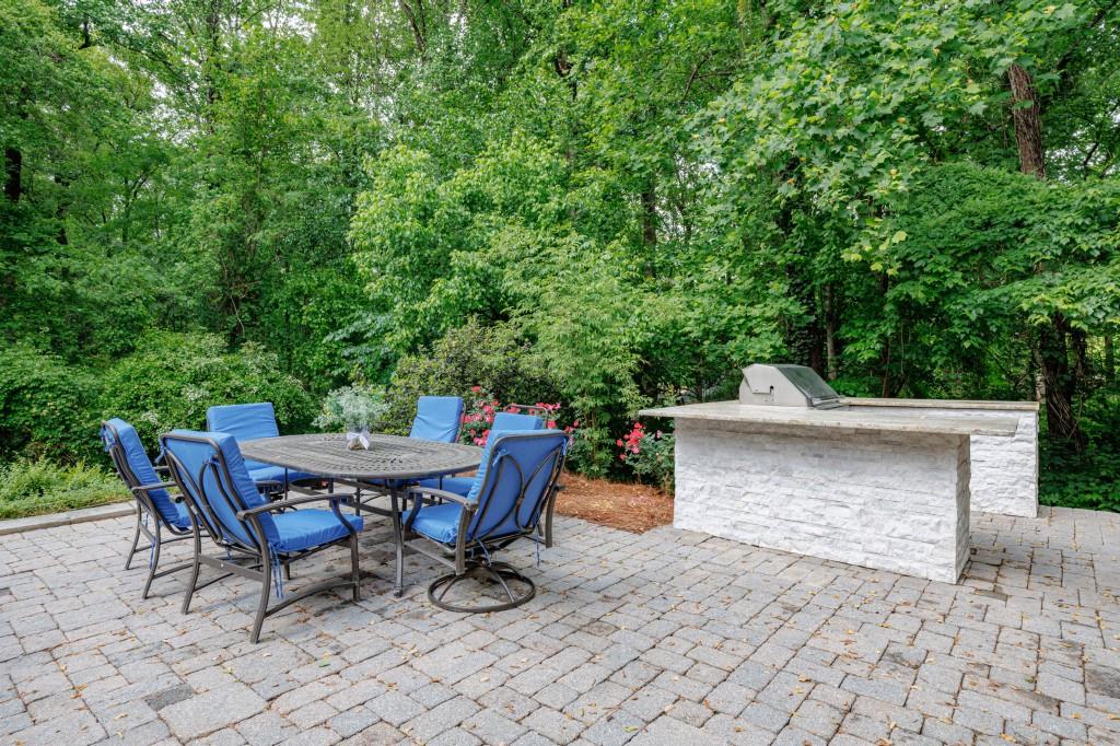 212 Shadowlawn Road Southeast Marietta, GA 30067 - Photo 59 of 66