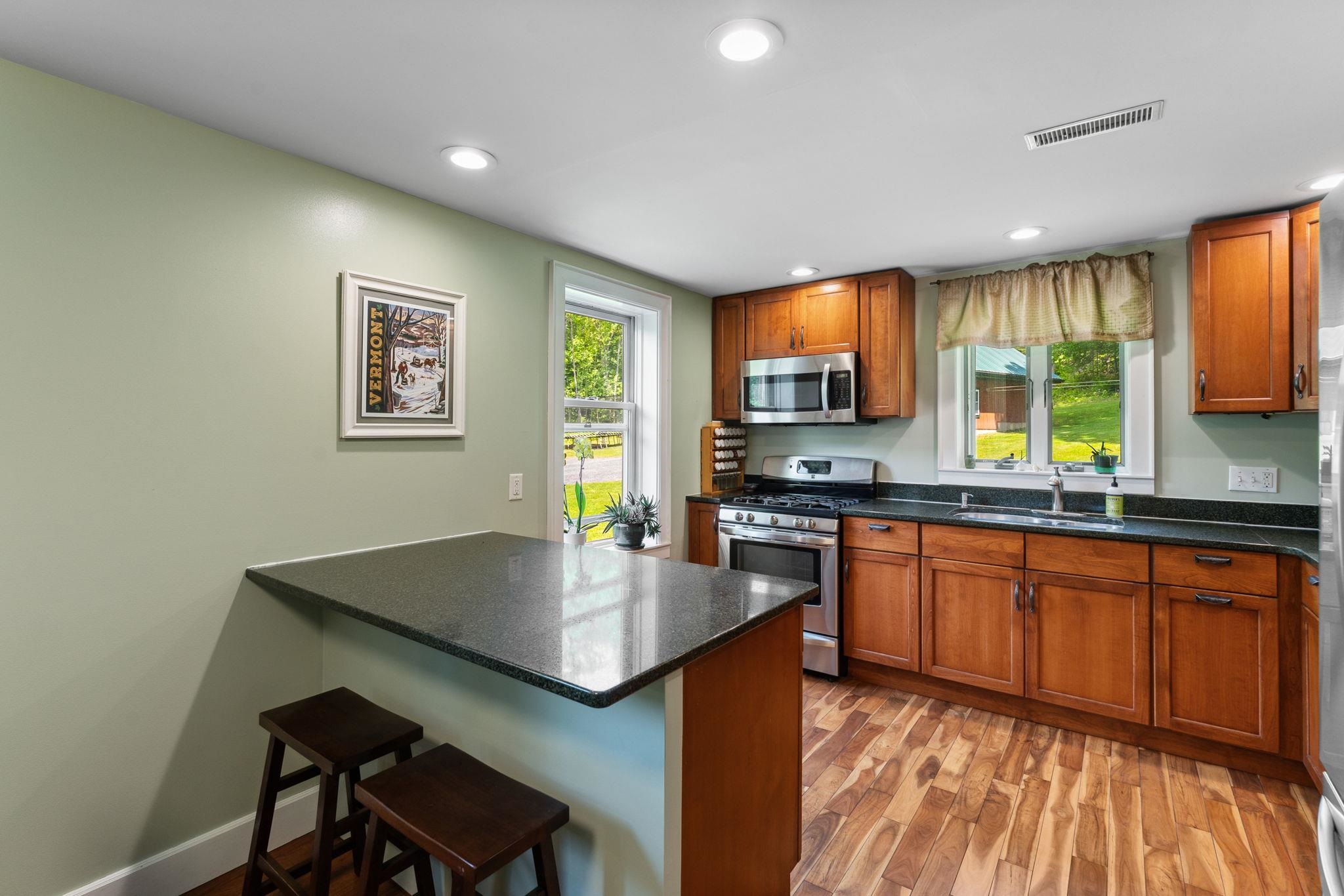 450 Ryan Road Duxbury, VT 05676 - Photo 8 of 54