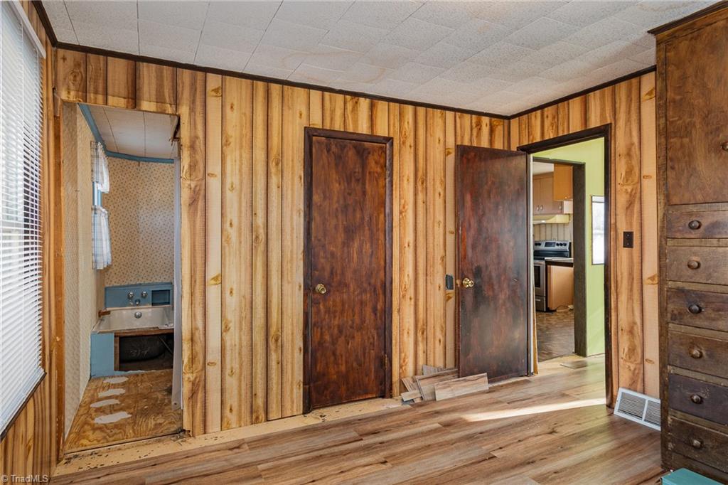 4026 Arnold Road Lexington, NC 27295 - Photo 13 of 20 Gallery Image 13