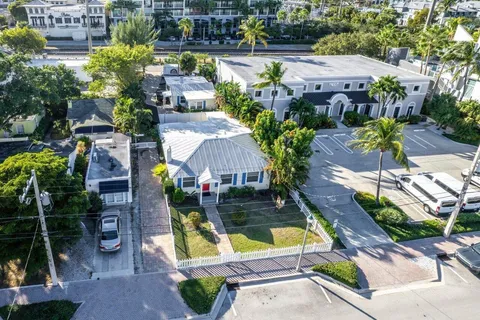 $2,250,000 | 126 Northeast 4th Avenue, Delray Beach, FL 33483