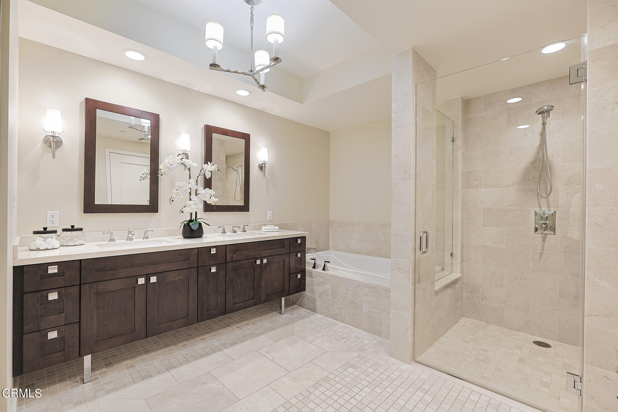 920 Granite Drive, Unit 509 Pasadena, CA 91101 - Photo 12 of 24 a spacious bathroom with a tub sink shower and mirror