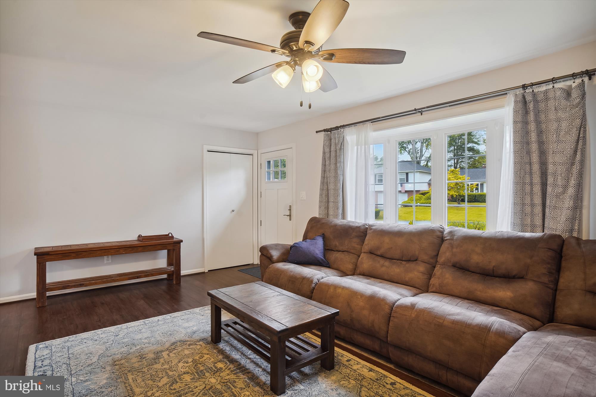 18709 Bloomfield Road Olney, MD 20832 - Photo 5 of 56 a living room with furniture and a window