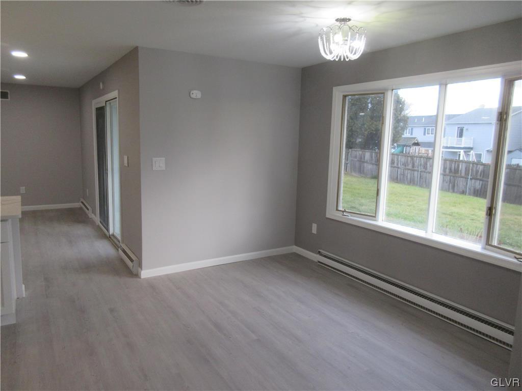 3874 Fairfax Road Bethlehem, PA 18020 - Photo 11 of 34 Dining Area