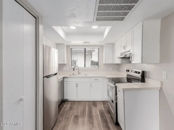 $815,000 | 2223 West Dora Street, Mesa, AZ 85201