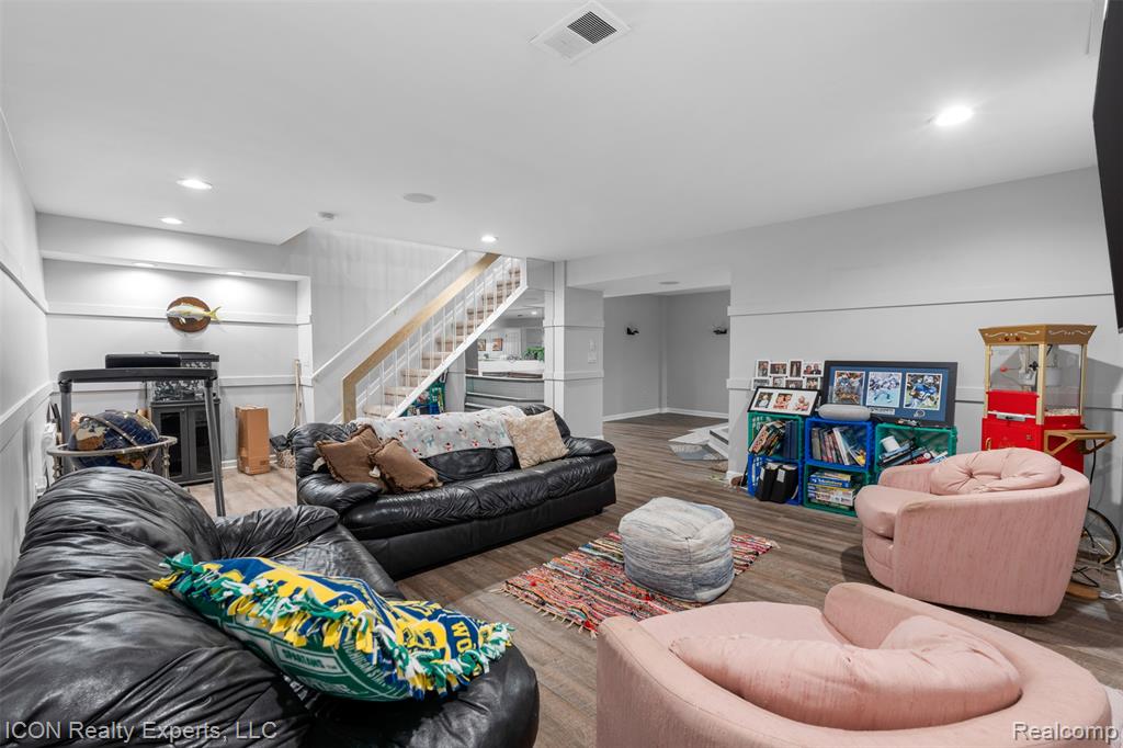 7208 Green Farm Road, Unit 154 West Bloomfield, MI 48322 - Photo 23 of 30 Gallery Image 23