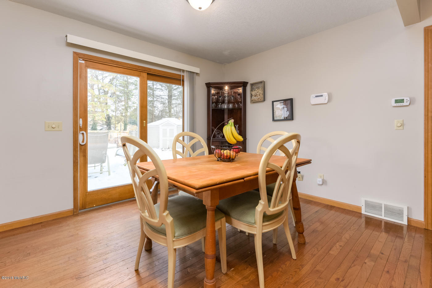 1724 Stone Mill Road Kalamazoo, MI 49006 - Photo 9 of 27 Stone_Mill_Rd_1724_Kalamazoo_49007-12