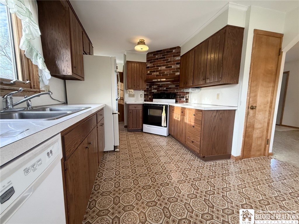 755 Harrington Road Carroll, NY 14738 - Photo 6 of 38