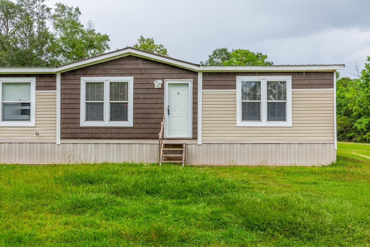 8172 North Linscomb Road Vidor, TX 77662 - Photo 2 of 25