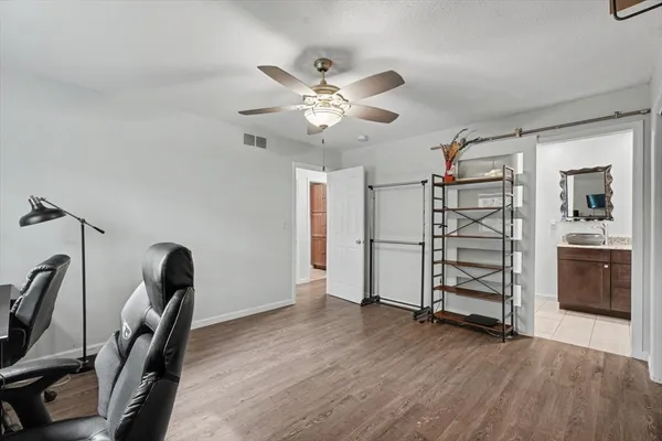 $286,000 | 10 O O Connor Court, Champaign, IL 61821