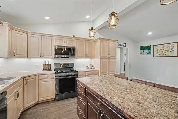 $286,000 | 10 O O Connor Court, Champaign, IL 61821