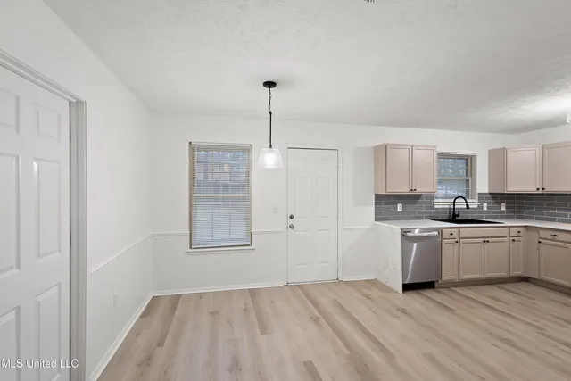 $145,000 | 18 Begonia Court, Jackson, MS 39206