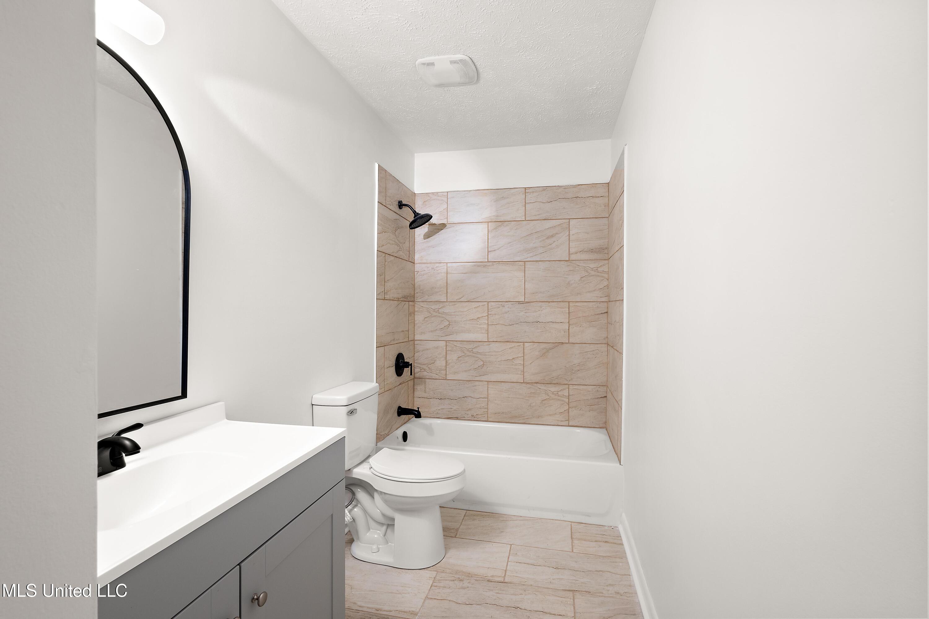 18 Begonia Court Jackson, MS 39206 - Photo 7 of 12 v2zcjylfyn