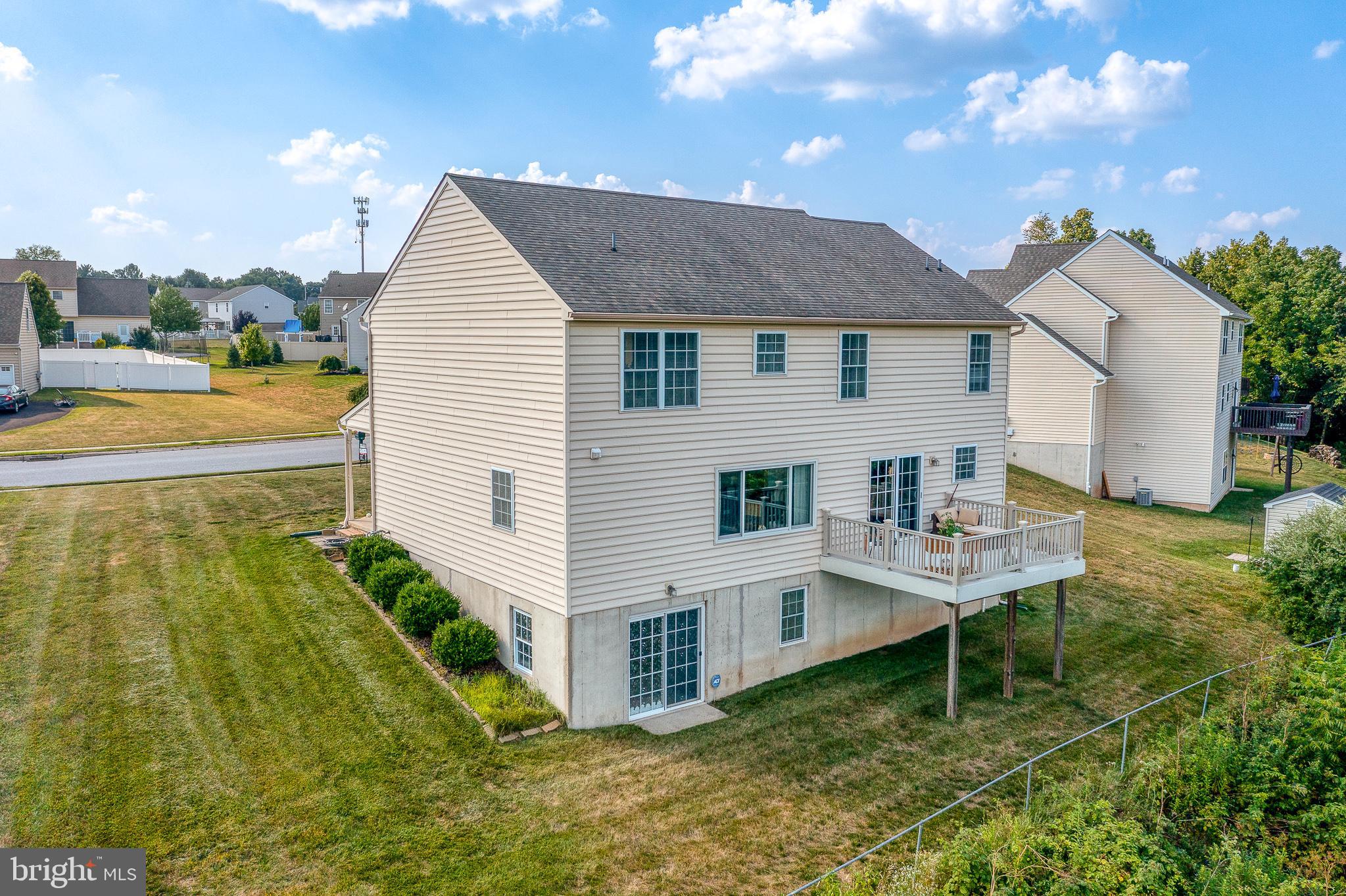 389 Riviera Street Mount Wolf, PA 17347 - Photo 34 of 47 Gallery Image 34