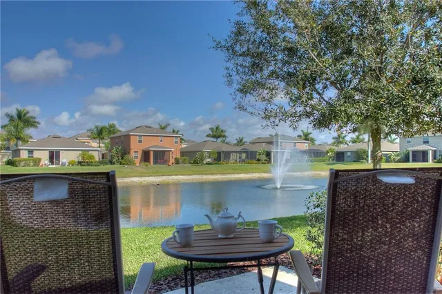 $3,500 | 8525 Karpeal Drive, Sarasota, FL 34238