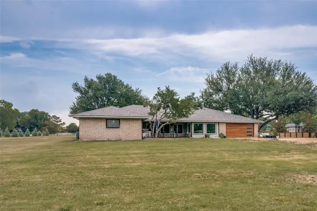 $1,100,000 | 14 Brookhaven Drive, Lucas, TX 75002