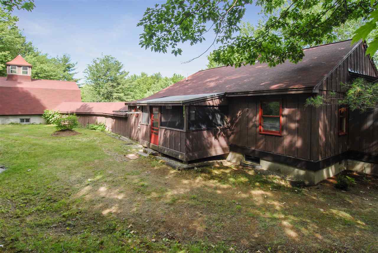 52 Pondview Lane Rochester, NH 03867 - Photo 4 of 40