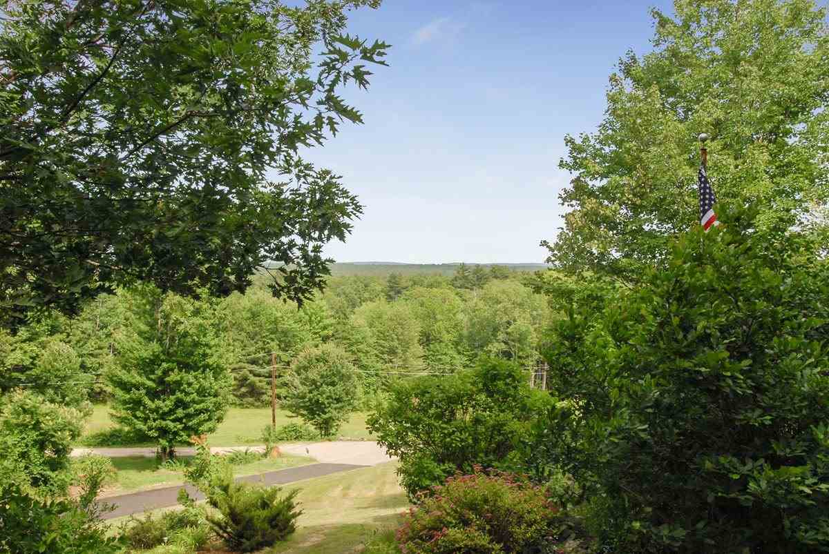 52 Pondview Lane Rochester, NH 03867 - Photo 34 of 40