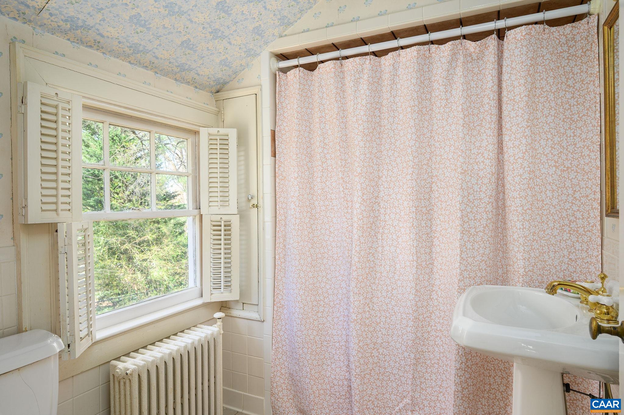 1856 Winston Road Charlottesville, VA 22903 - Photo 16 of 18