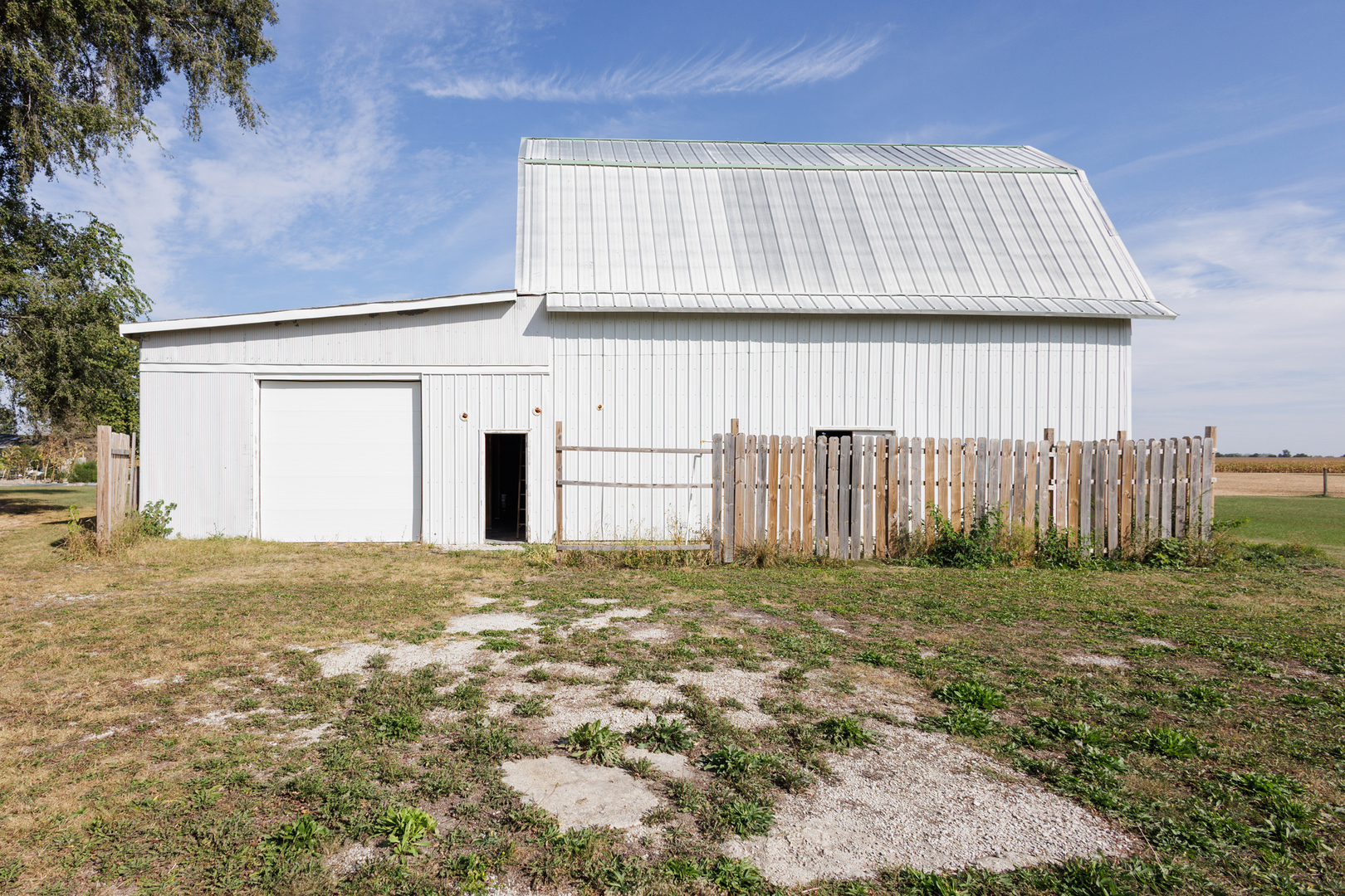 2060 West 5000S Road Chebanse, IL 60922 - Photo 43 of 54 a view of a backyard