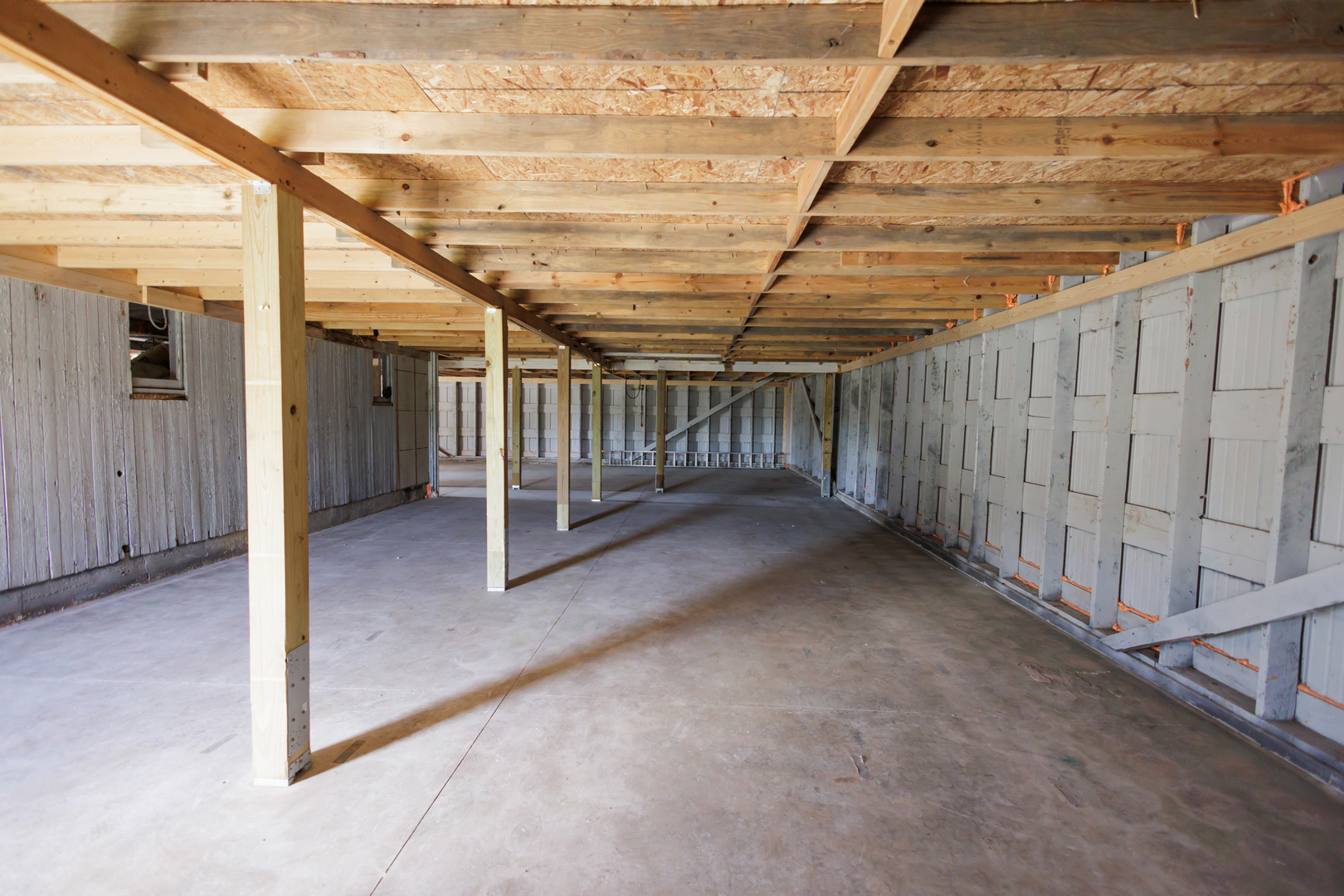 2060 West 5000S Road Chebanse, IL 60922 - Photo 49 of 54 a view of a garage