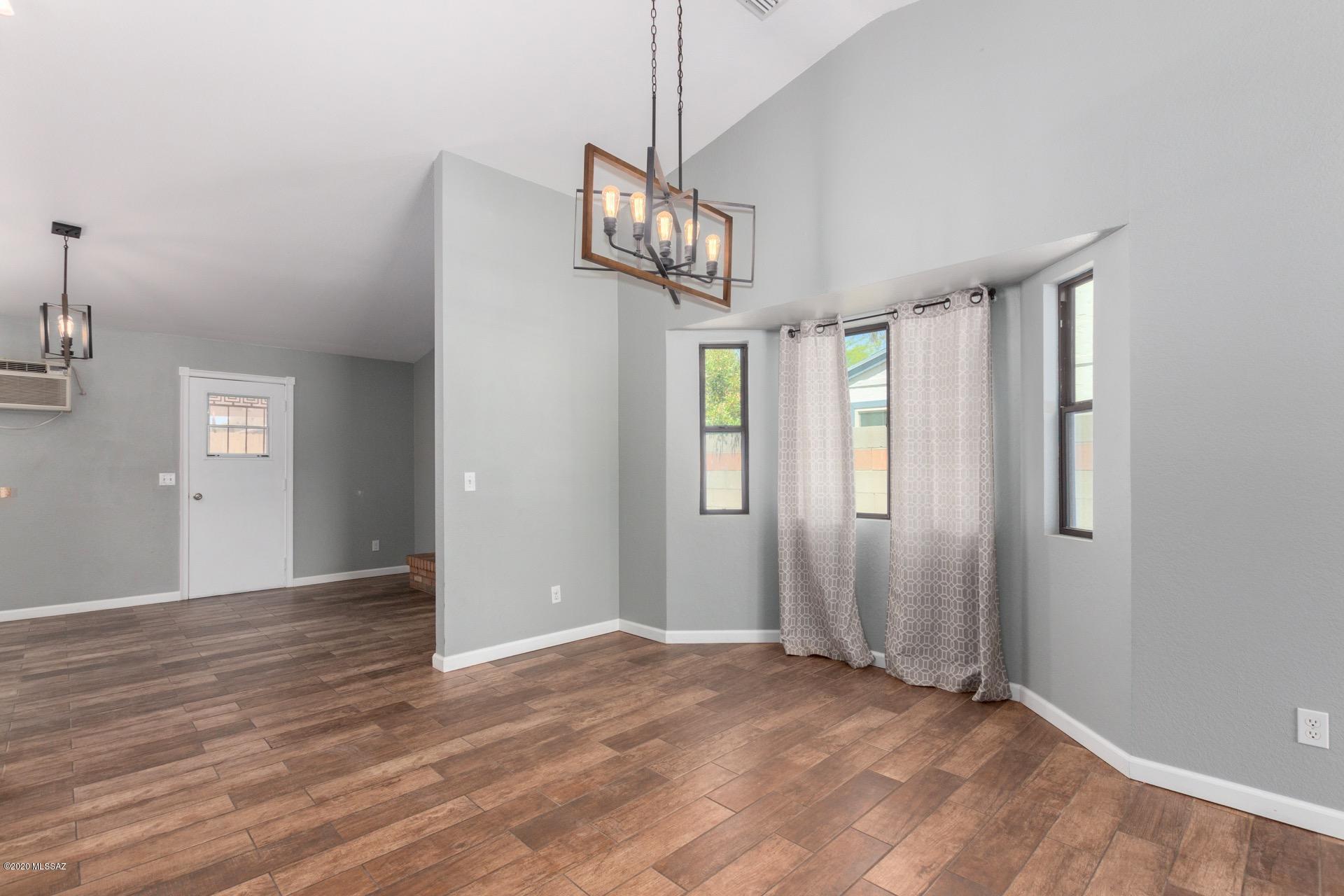 2679 West Fanbrook Road Tucson, AZ 85741 - Photo 6 of 28