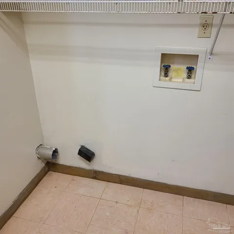 $925 | 1800 West Belmont Street, Unit A, Pensacola, FL 32501