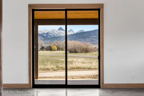 $1,995,000 | 6322 Fox Springs Drive, Victor, ID 83455