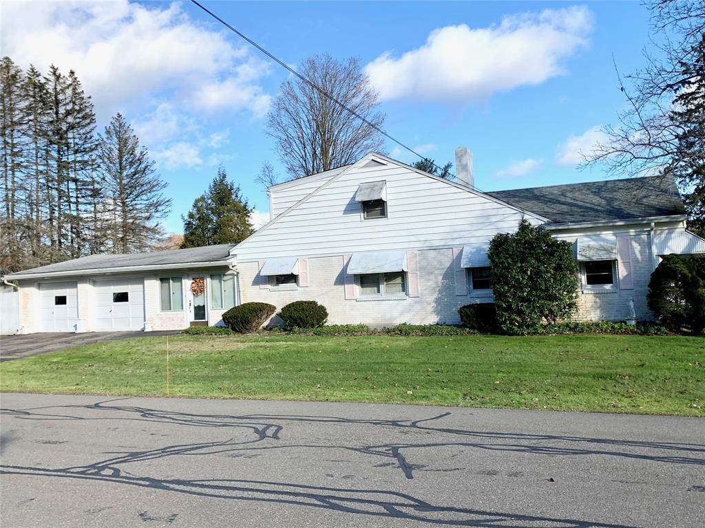 36 Stearns Road Binghamton, NY 13905 - Photo 6 of 45 Gallery Image 6