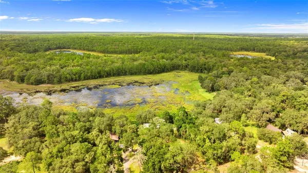 $1,600 | 15375 Southeast 64th Place, Ocklawaha, FL 32179