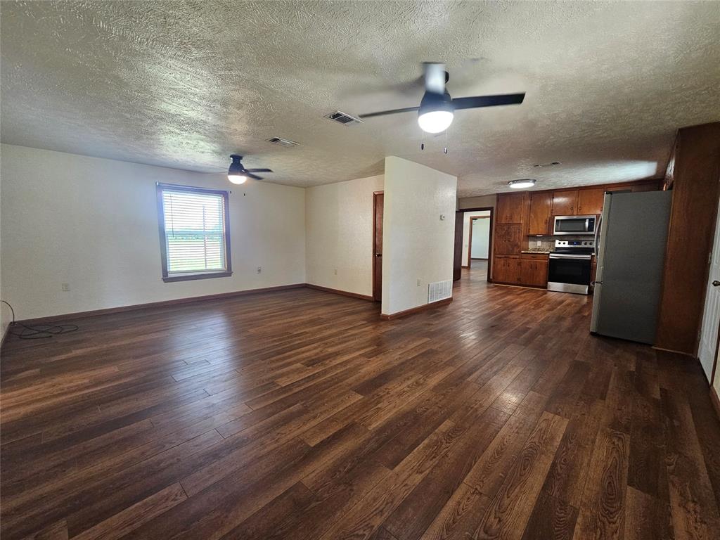 2901 Ranger Highway Weatherford, TX 76088 - Photo 7 of 30