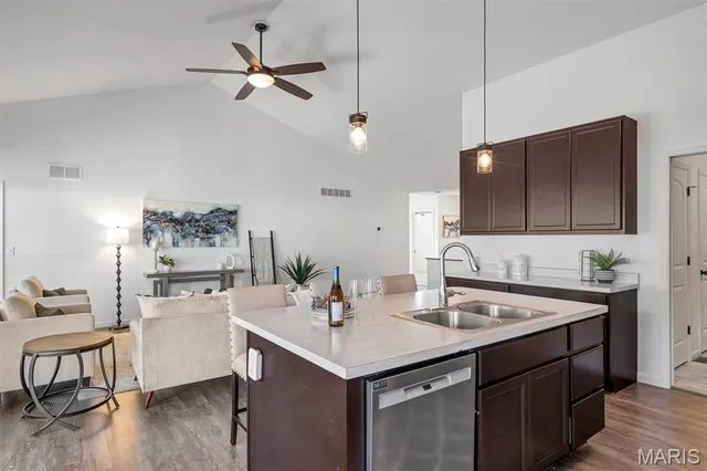 $334,900 | 1316 Wesford Way, Herculaneum, MO 63048