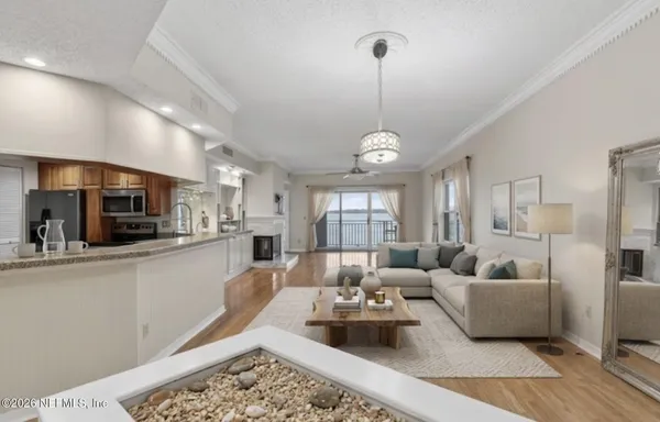 $425,000 | 2099 Winterbourne West, Unit 306, Orange Park, FL 32073