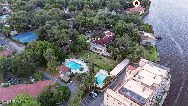 $425,000 | 2099 Winterbourne West, Unit 306, Orange Park, FL 32073