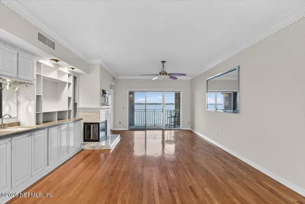 $425,000 | 2099 Winterbourne West, Unit 306, Orange Park, FL 32073