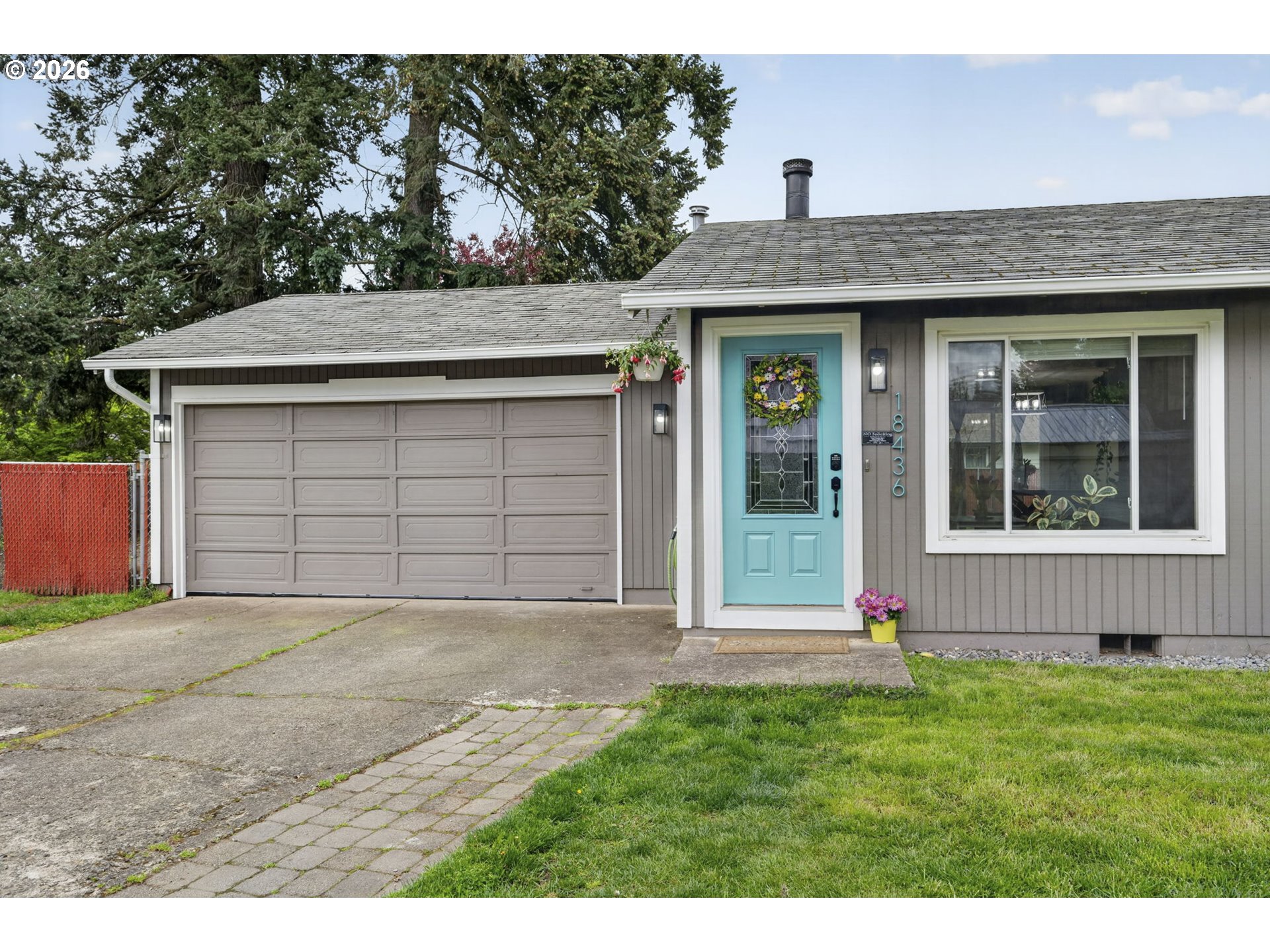 18436 Southeast Stephens Circle Portland, OR 97233 - Photo 2 of 28