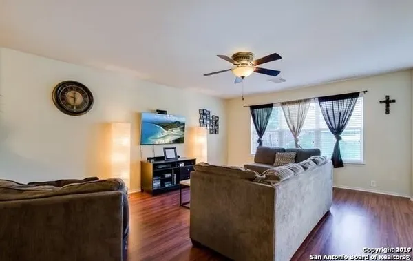 $1,775 | 9418 Wolf Point, San Antonio, TX 78251