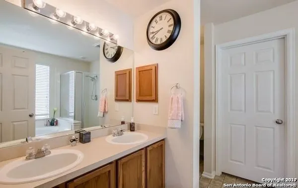 $1,775 | 9418 Wolf Point, San Antonio, TX 78251